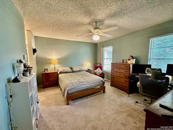 San Antonio, TX 78233,5619 Wood Walk St