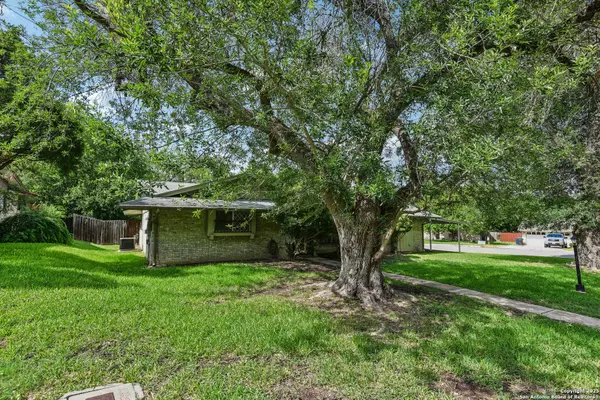 San Antonio, TX 78240,5603 Cary Grant