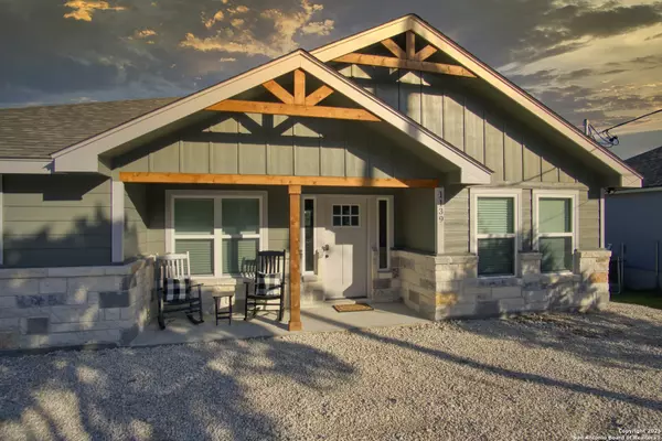 1139 Cedar Bend, Canyon Lake, TX 78133