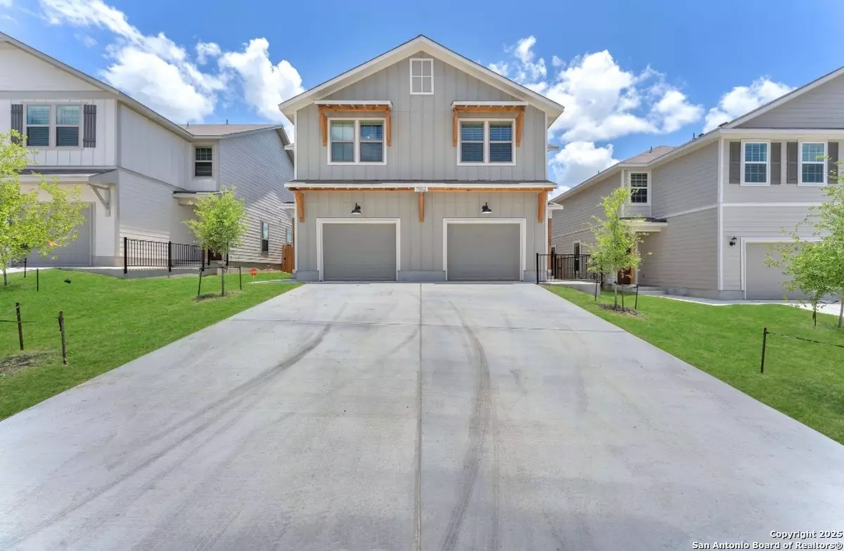 San Antonio, TX 78252,7552 Briarwood