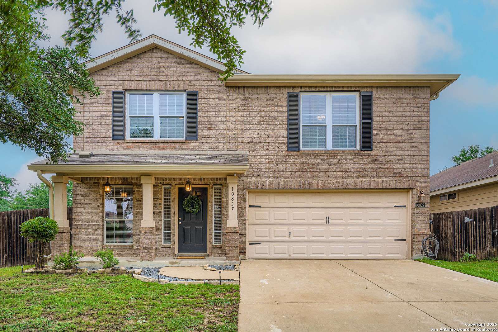 10827 Arabian Gate, San Antonio, TX 78254