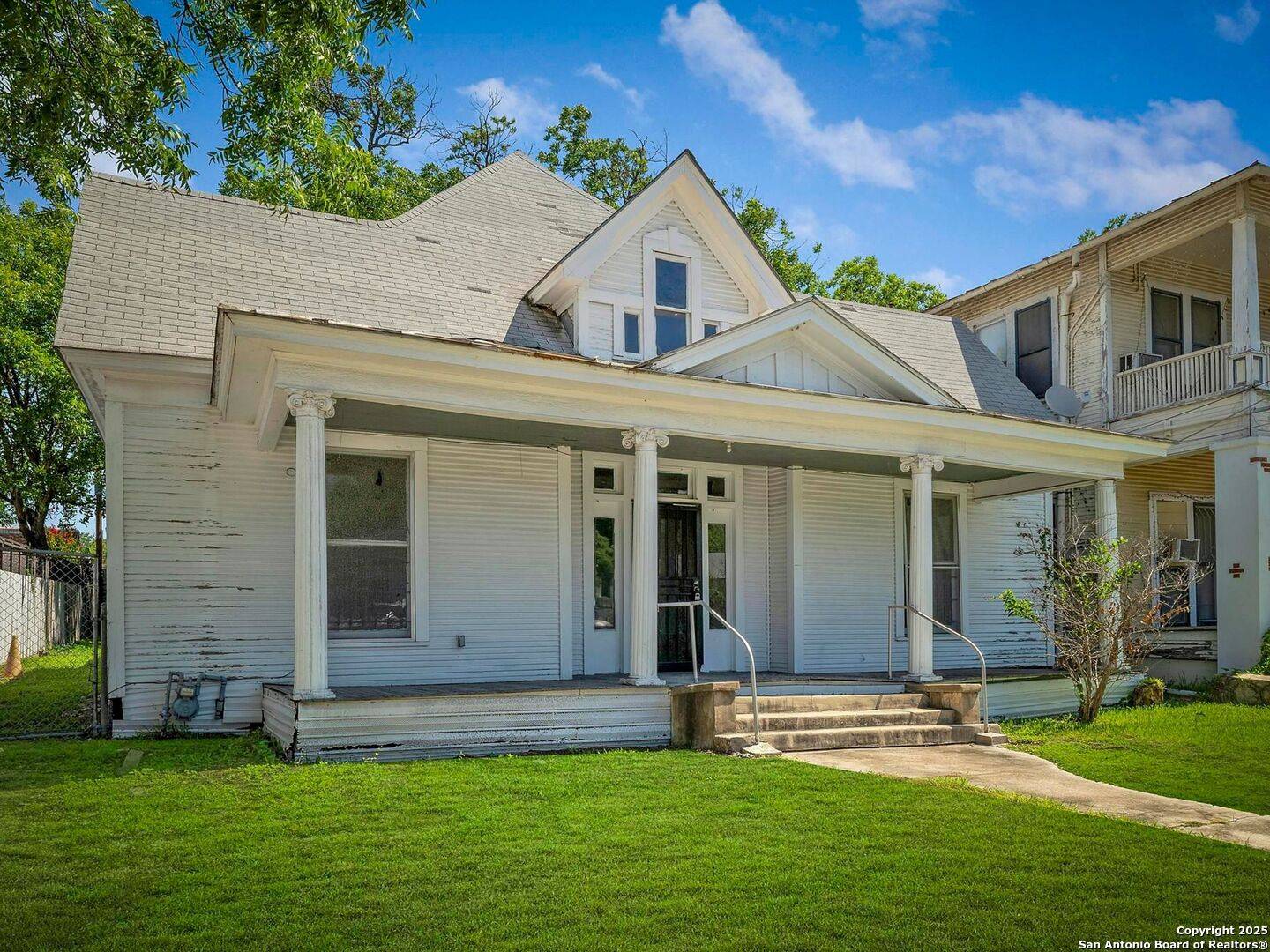 San Antonio, TX 78210,103 Berkshire