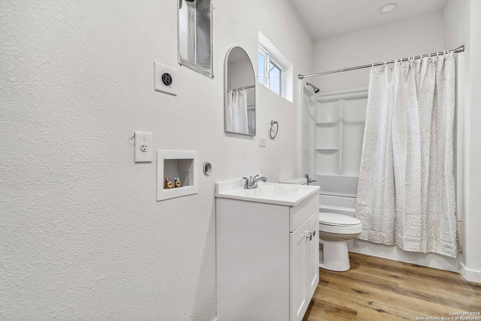 San Antonio, TX 78220,1206 Hein Road UNIT 101