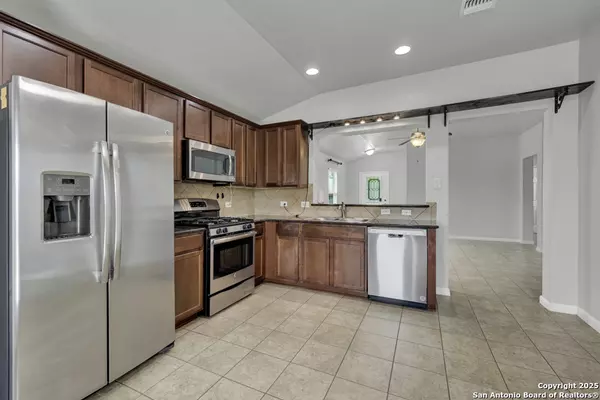 New Braunfels, TX 78130,2588 Diamondback