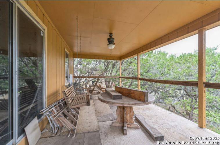 Lakehills, TX 78063,160 Lone Star