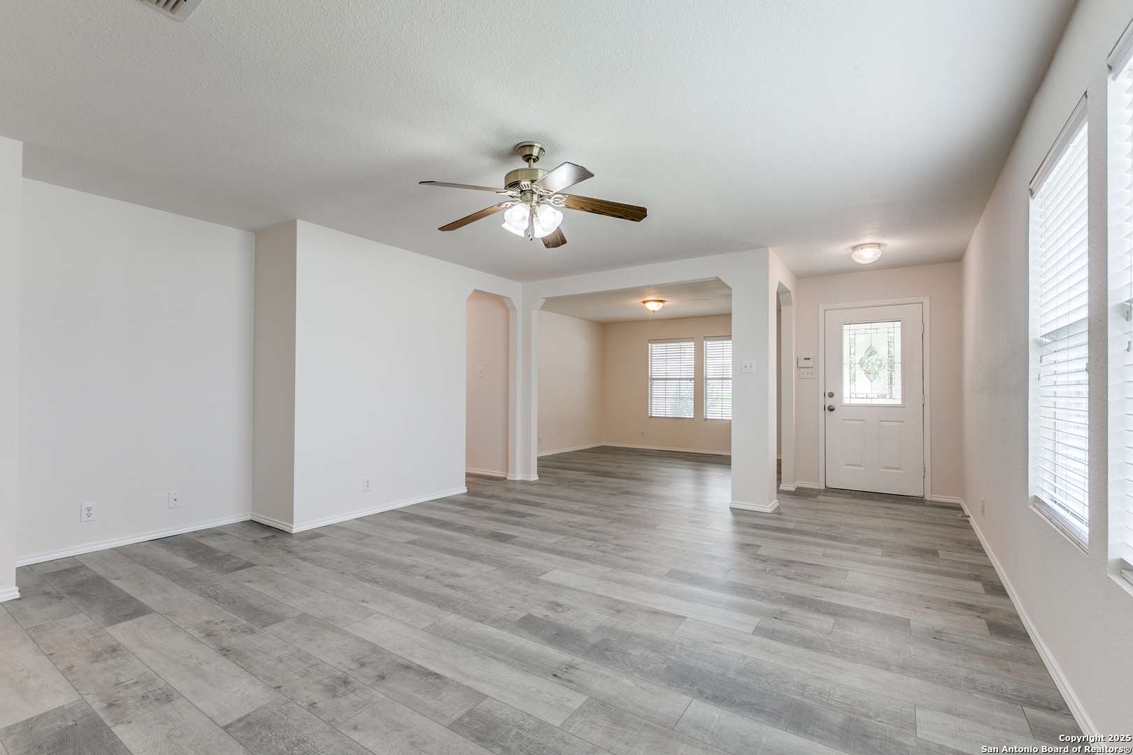 San Antonio, TX 78249,11823 Oak Water
