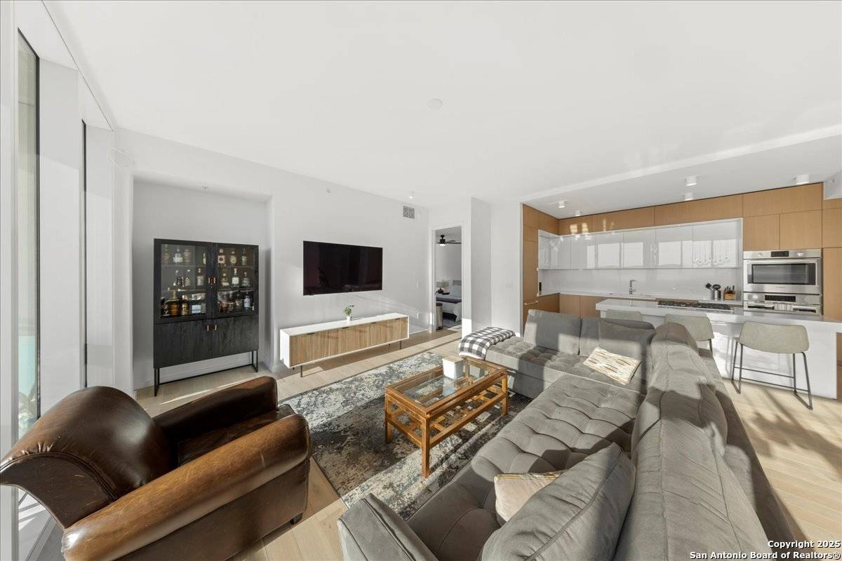 Austin, TX 78701,313 17th UNIT UNIT