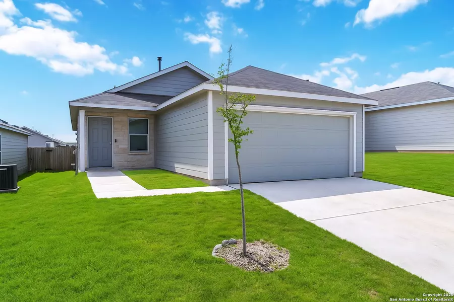 5406 Hornbeck Hts, Converse, TX 78109
