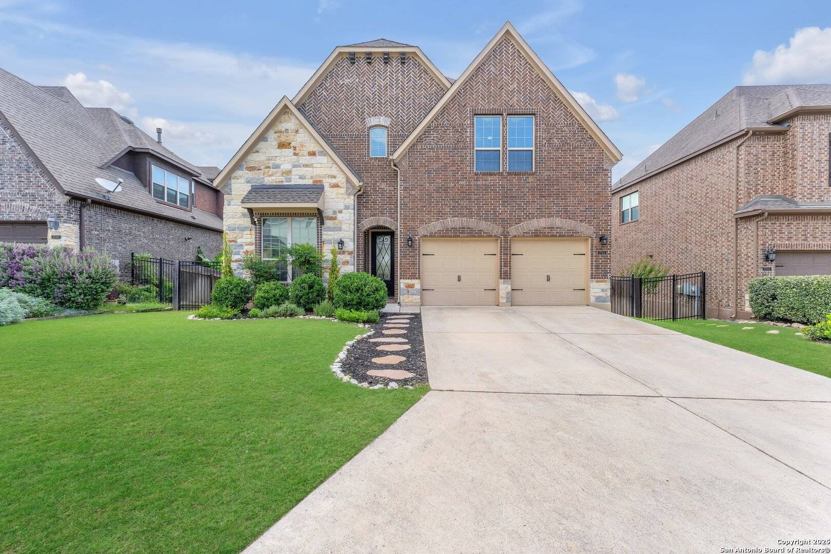 Boerne, TX 78015,27306 Dana Creek
