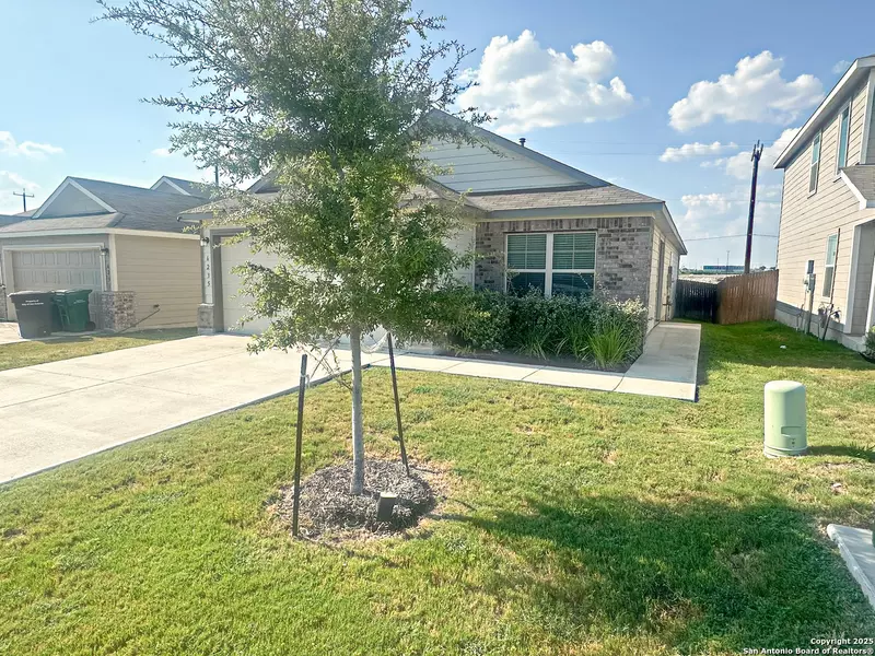 6235 Willow Point, San Antonio, TX 78219