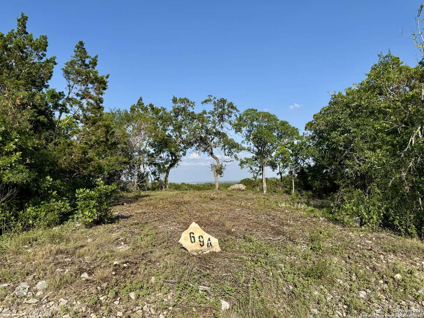 Mico, TX 78056,694 County Road 2801 E