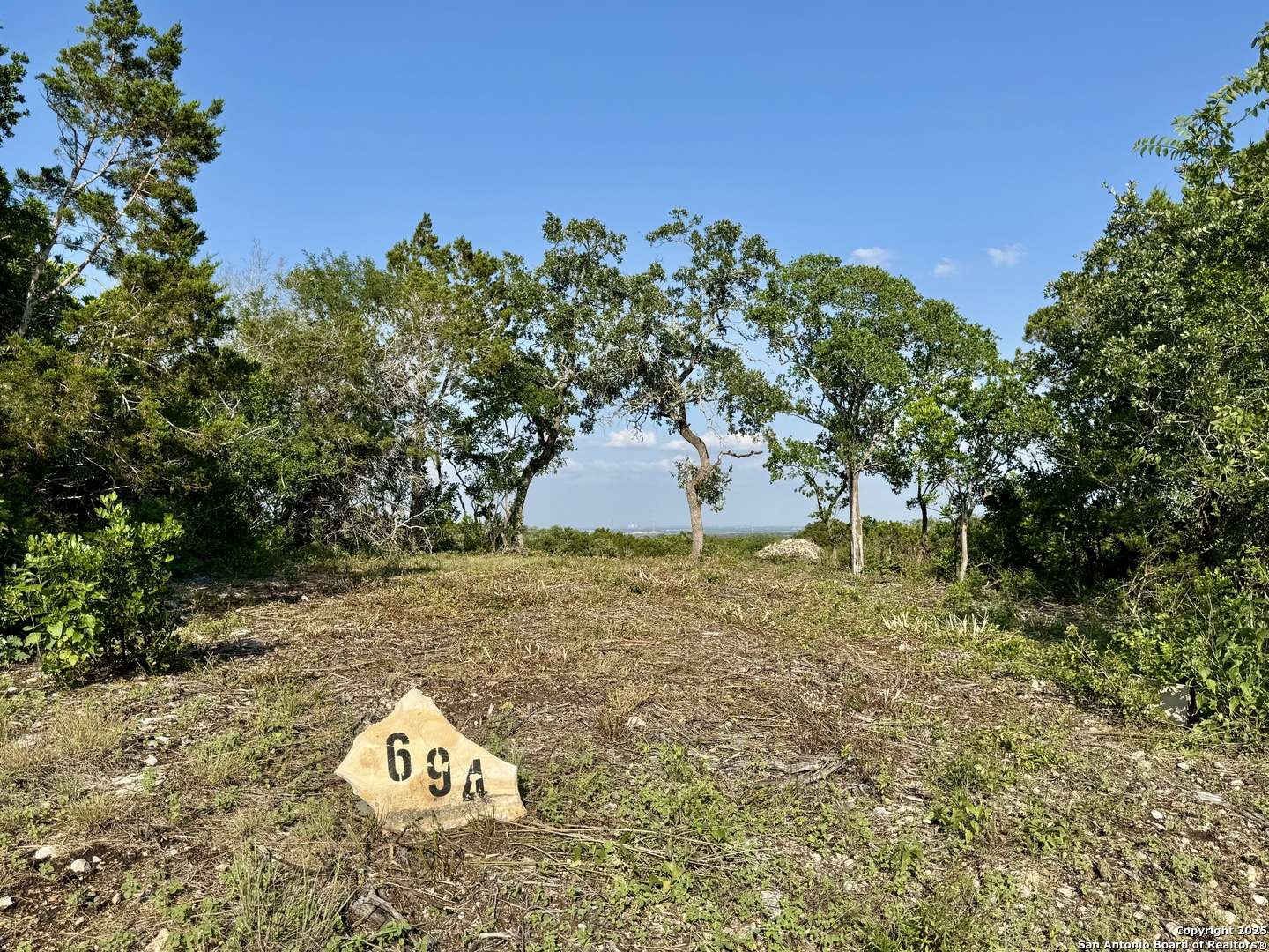 Mico, TX 78056,694 County Road 2801 E