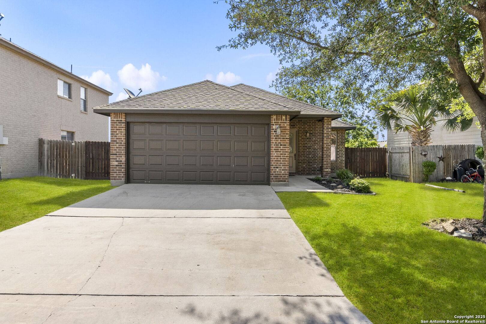 3435 Sabrina, Seguin, TX 78155