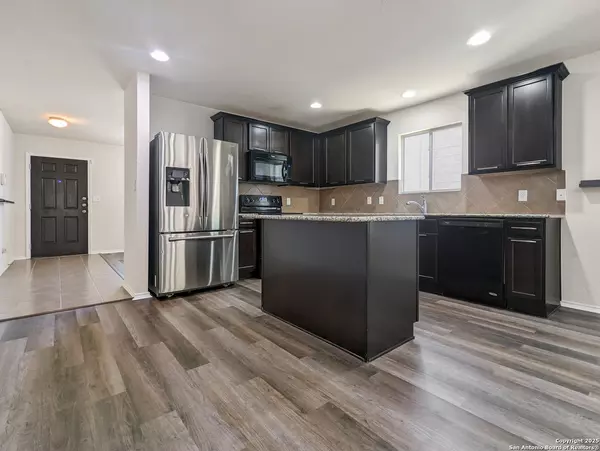 San Antonio, TX 78254,17115 Wildcat Cove