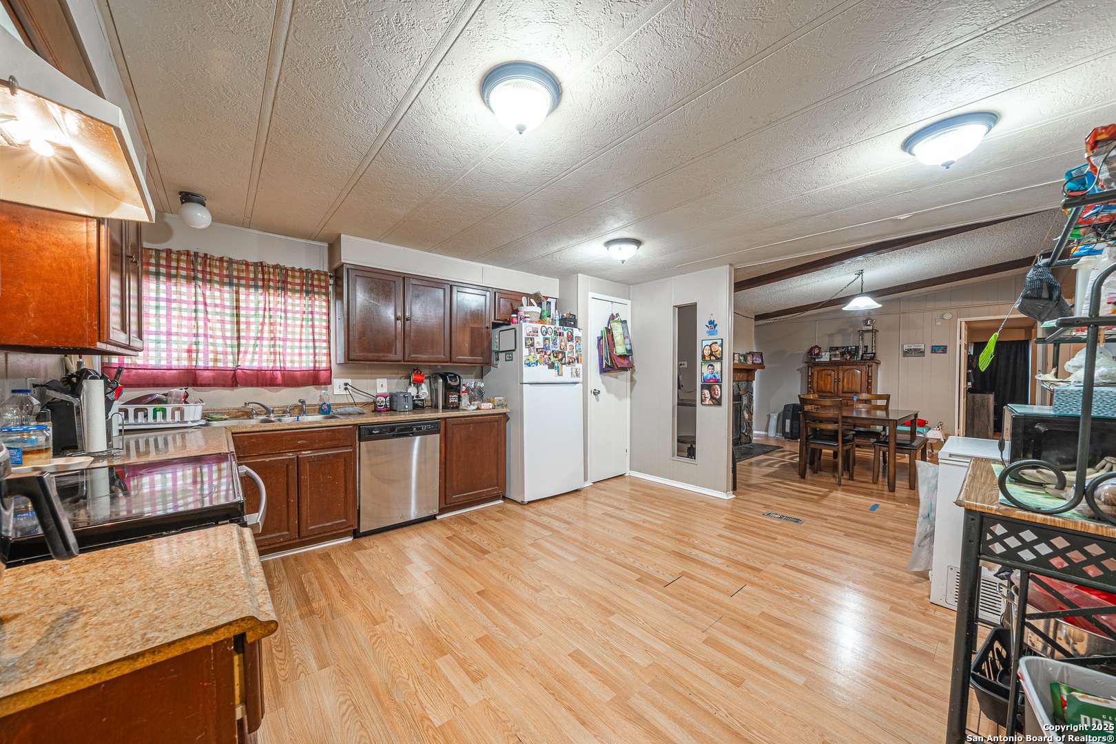 Seguin, TX 78155,840 Oak Tree Rd