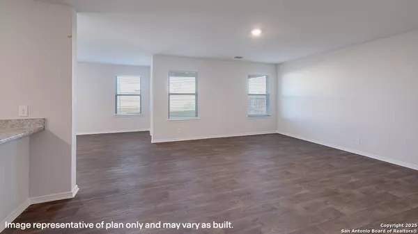 San Antonio, TX 78253,1230 Andean Emerald