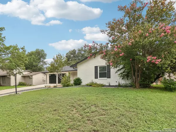 San Antonio, TX 78230,2727 Belvoir Dr