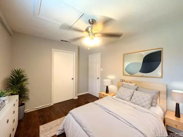 Canyon Lake, TX 78133-3142,344 MCCARTNEY BLVD UNIT F