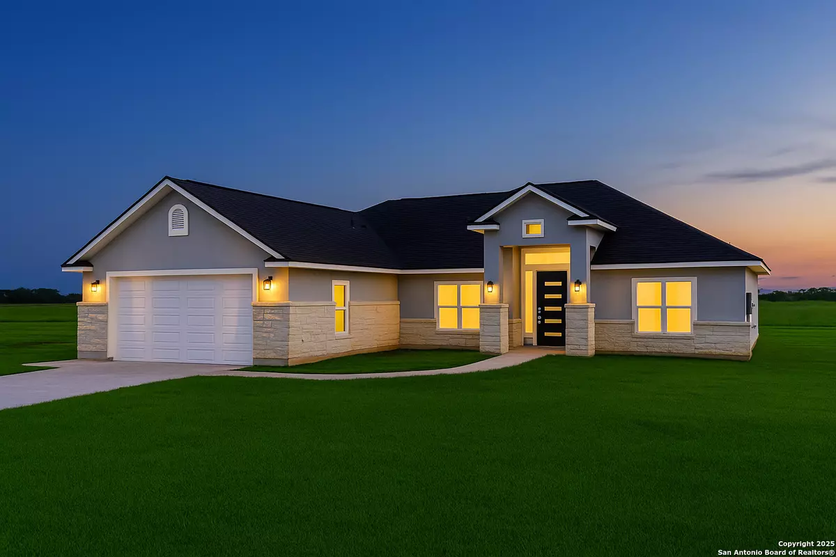 La Vernia, TX 78121,105 Merion Ln