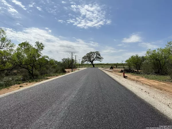 Moore, TX 78057,165 Cr 2644