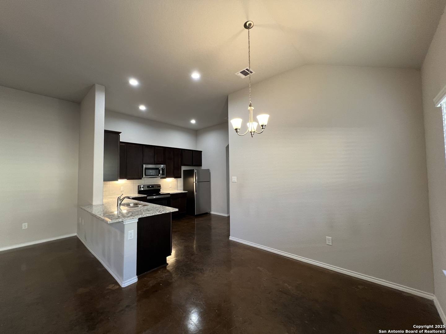 Seguin, TX 78155,1496 Lucille Street