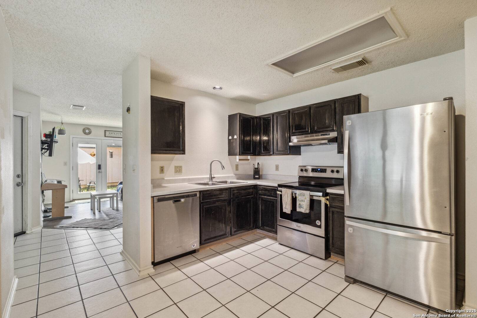 San Antonio, TX 78250,7643 Heathridge