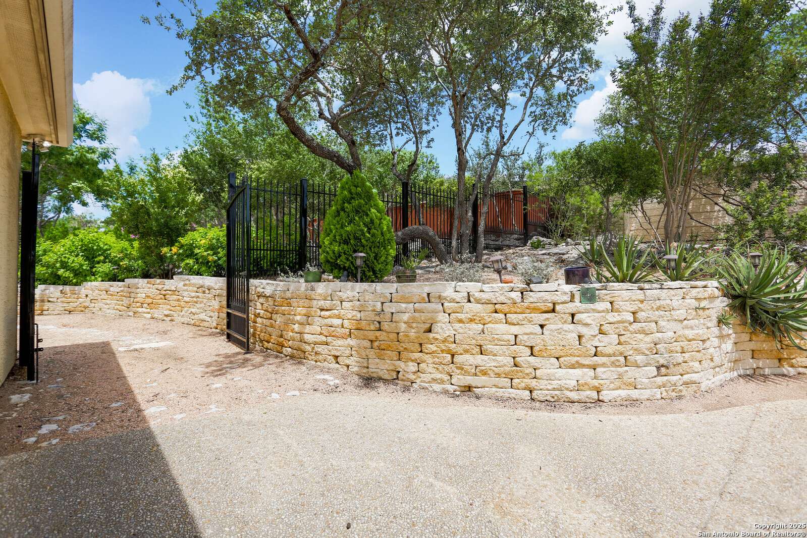 Helotes, TX 78023,315 Tulorosa