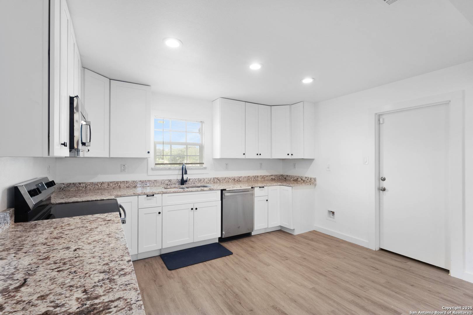 San Antonio, TX 78223,502 Palfrey