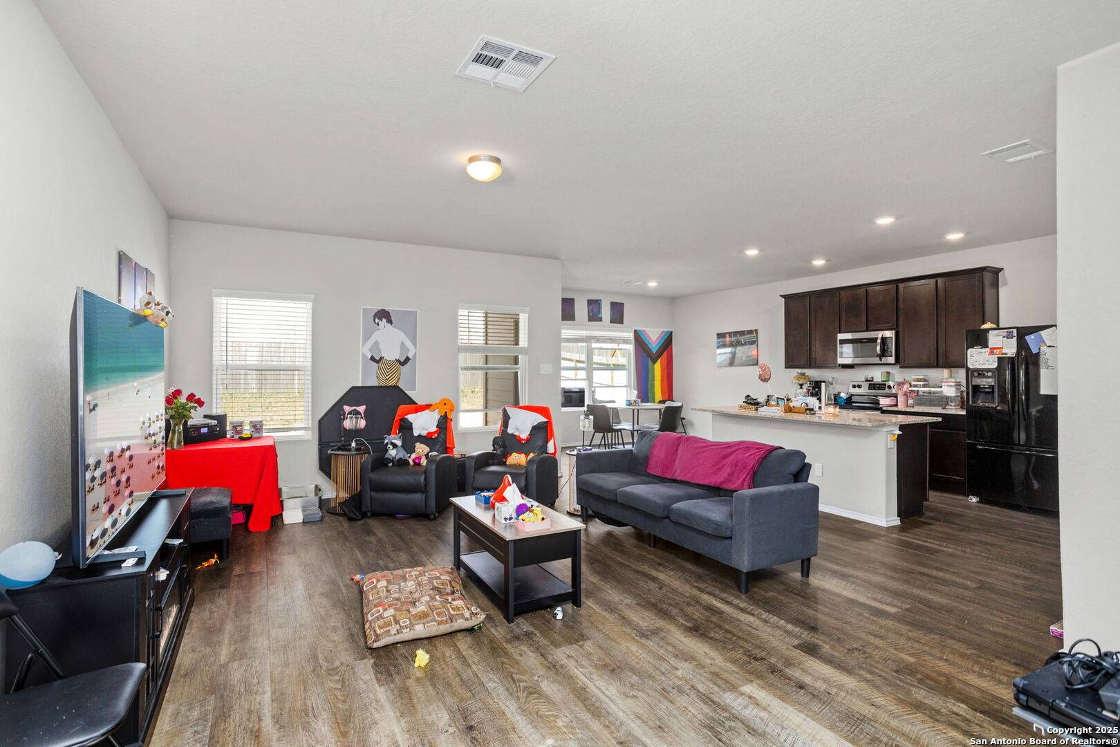 Elmendorf, TX 78112,14651 stirrup