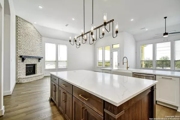 Boerne, TX 78006,409 Dulce Vista
