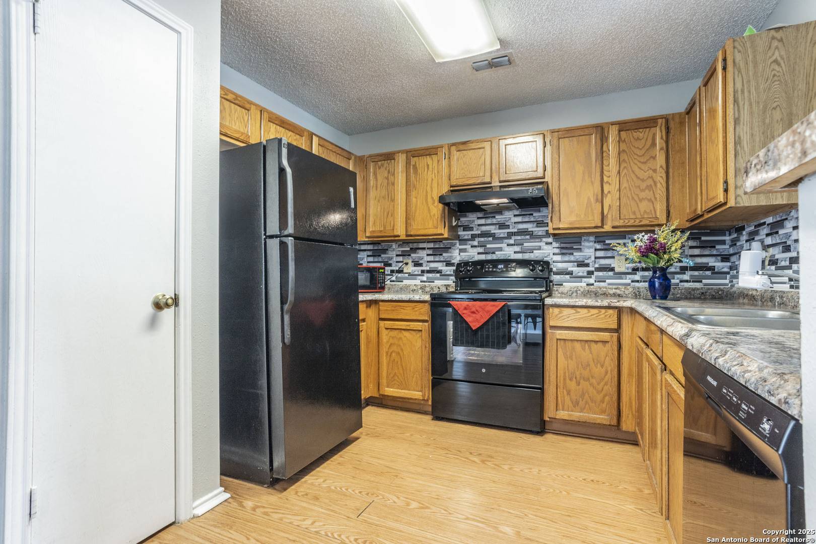 San Antonio, TX 78250,7347 Sunscape Way