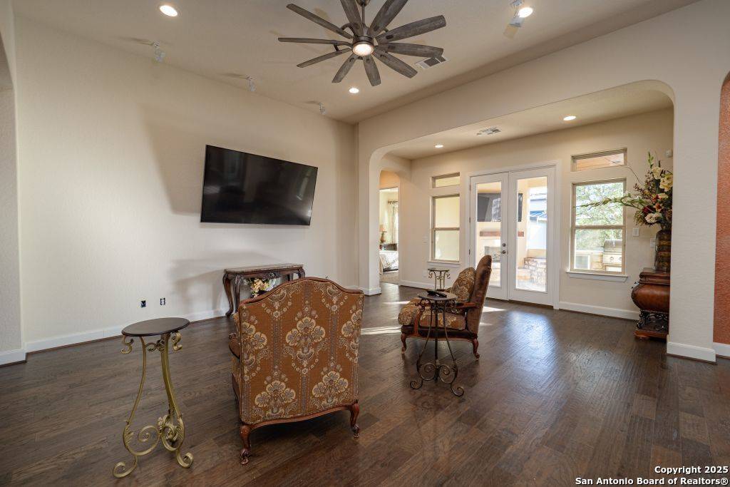 San Antonio, TX 78257-1378,12 DENBURY GLN