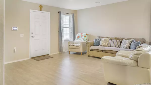 San Antonio, TX 78218,7207 Rosada Way