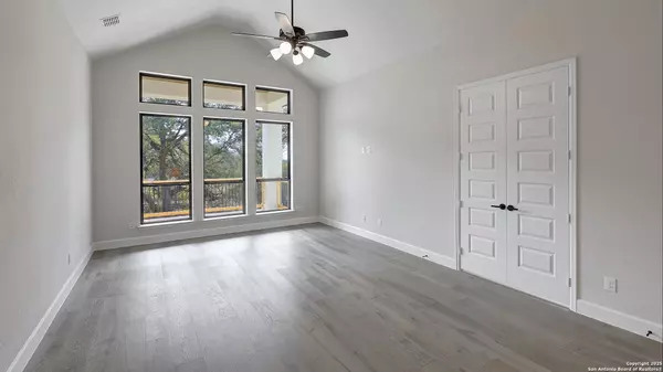 Boerne, TX 78006,242 Laughing Dog