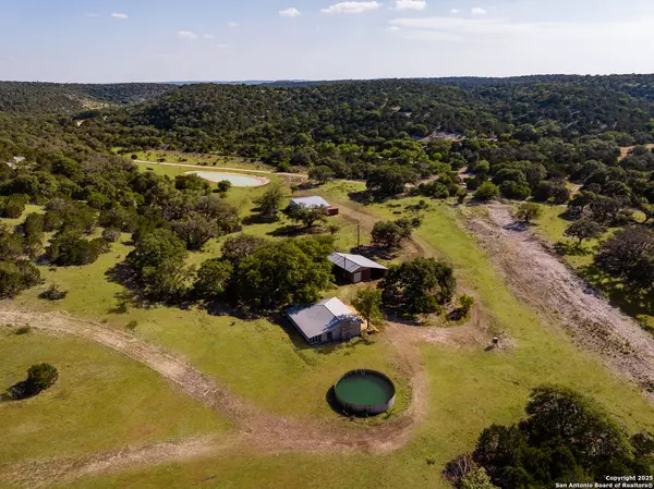 Rocksprings, TX 78880,14910 Bullhead Rd