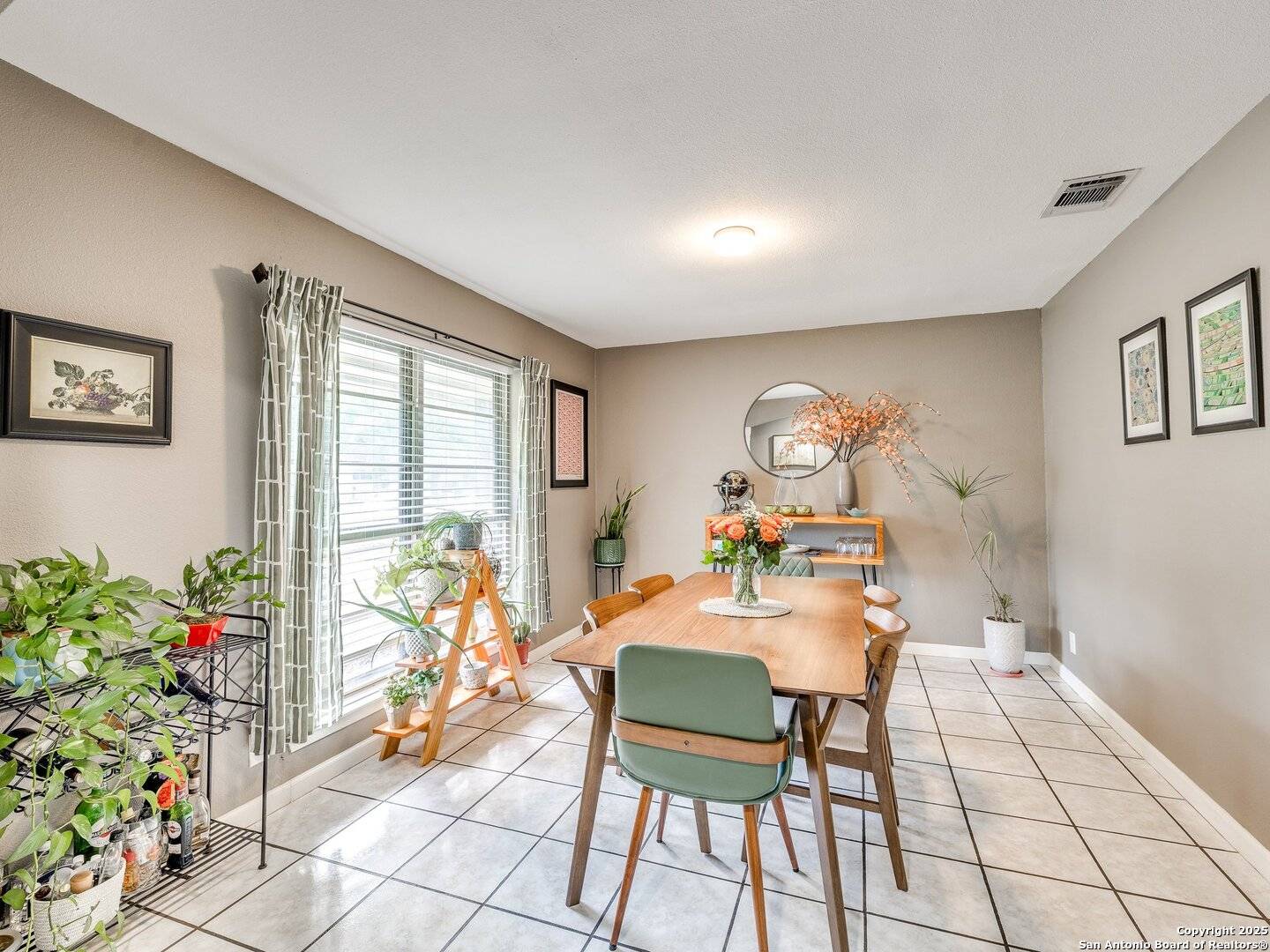 San Antonio, TX 78240,6319 Stirrup