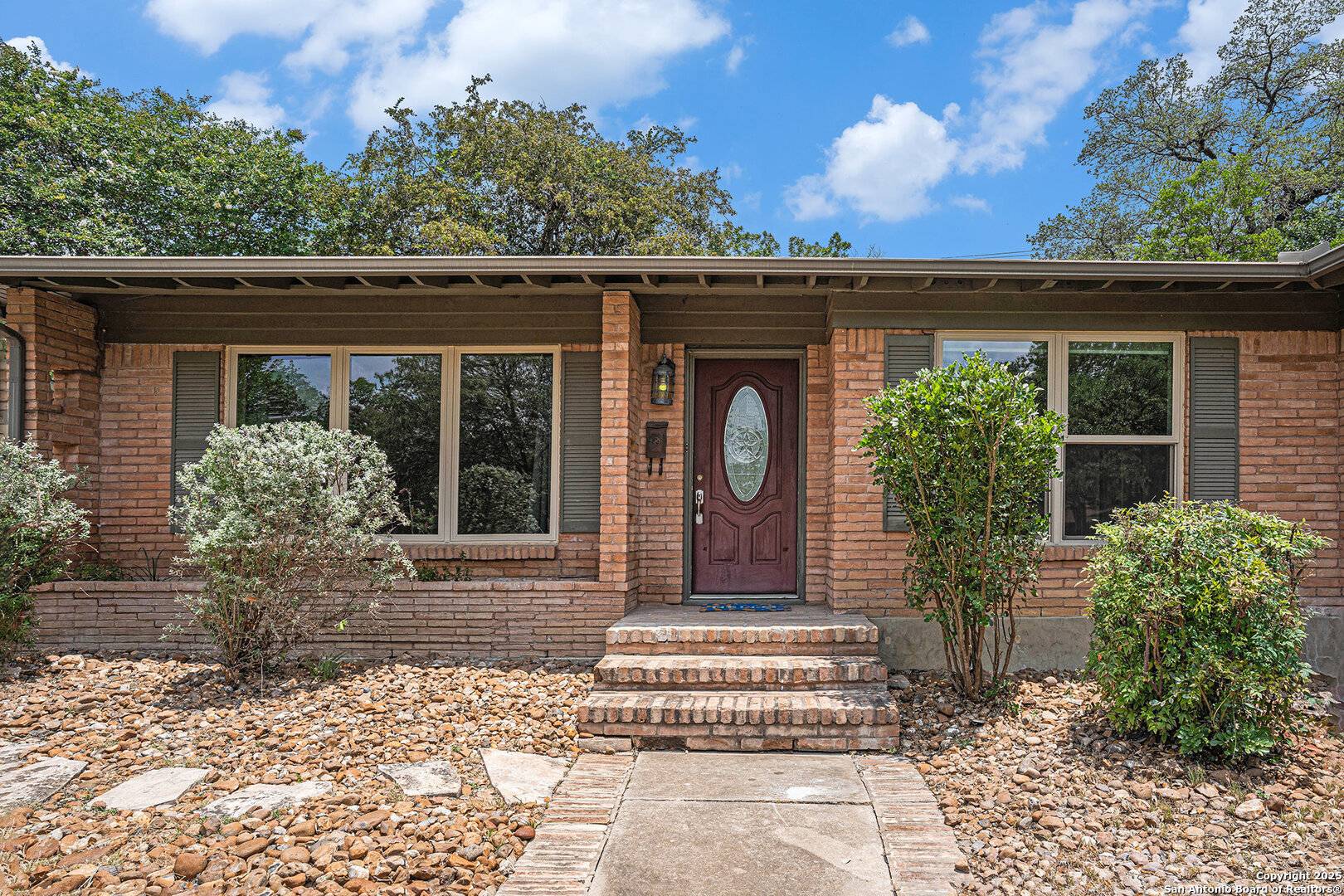 Terrell Hills, TX 78209,1229 wiltshire