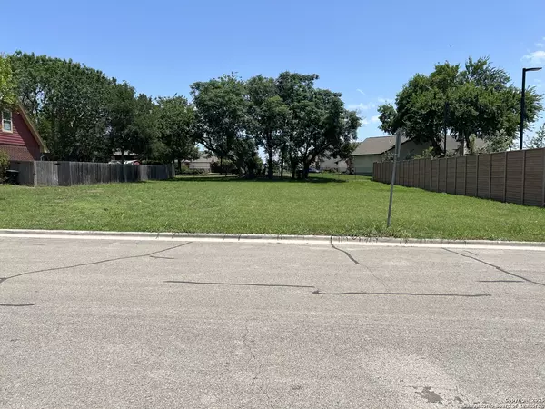 New Braunfels, TX 78130,1610 Sunnybrook