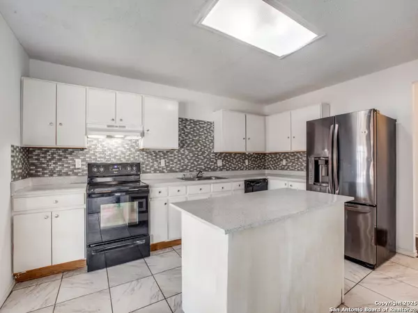 San Antonio, TX 78251,9726 Astin