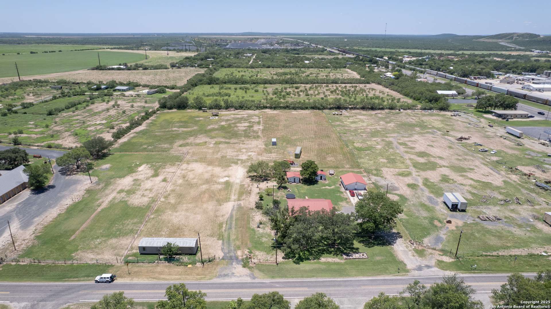 Knippa, TX 78870,TBD FM 1049