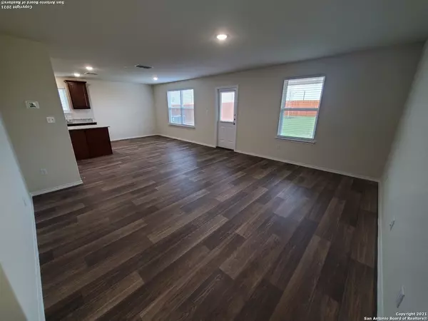 San Antonio, TX 78219,743 Retama Pass