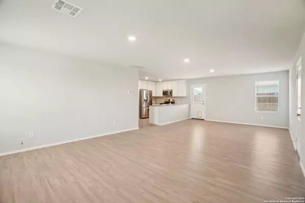 San Antonio, TX 78220,6407 Ignacio