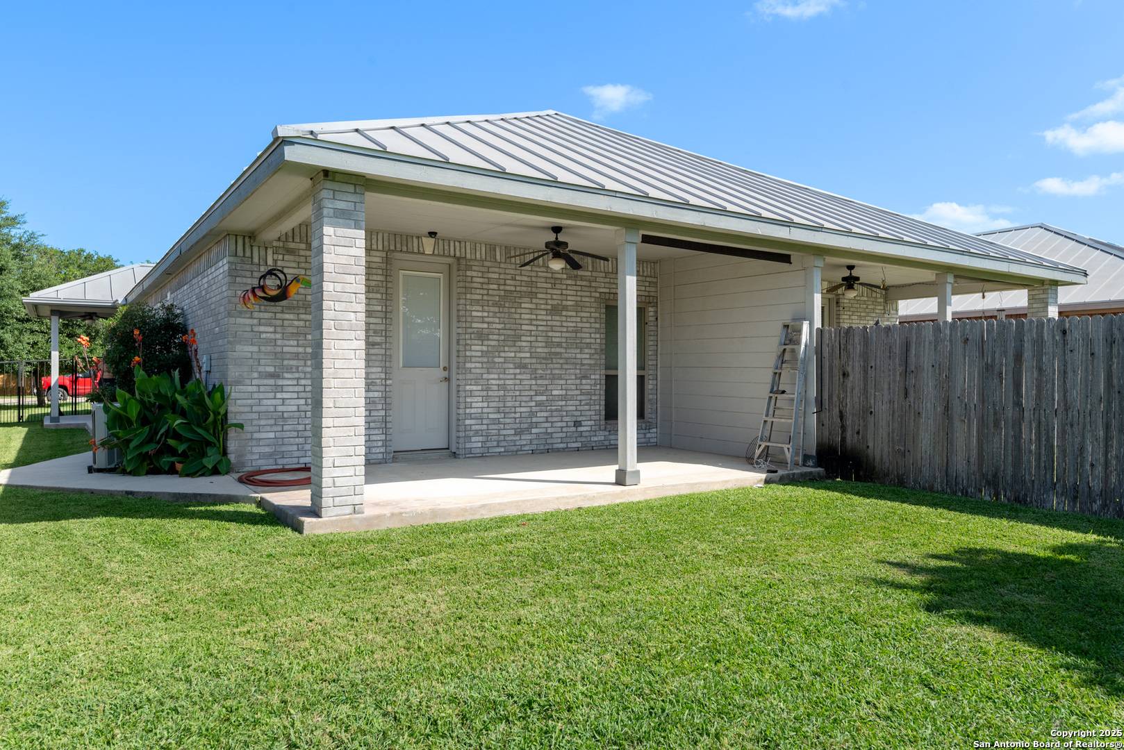 New Braunfels, TX 78130,225 Anne Louise