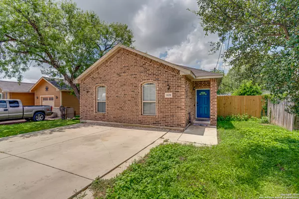 1038 Marquette, San Antonio, TX 78228