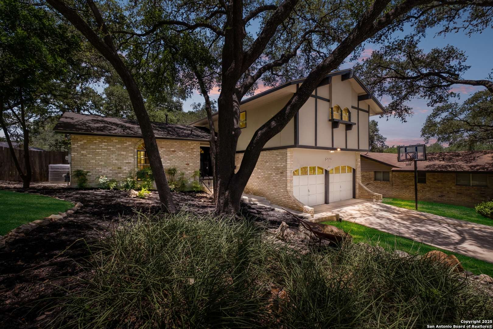 2003 Willow Trail St, San Antonio, TX 78232