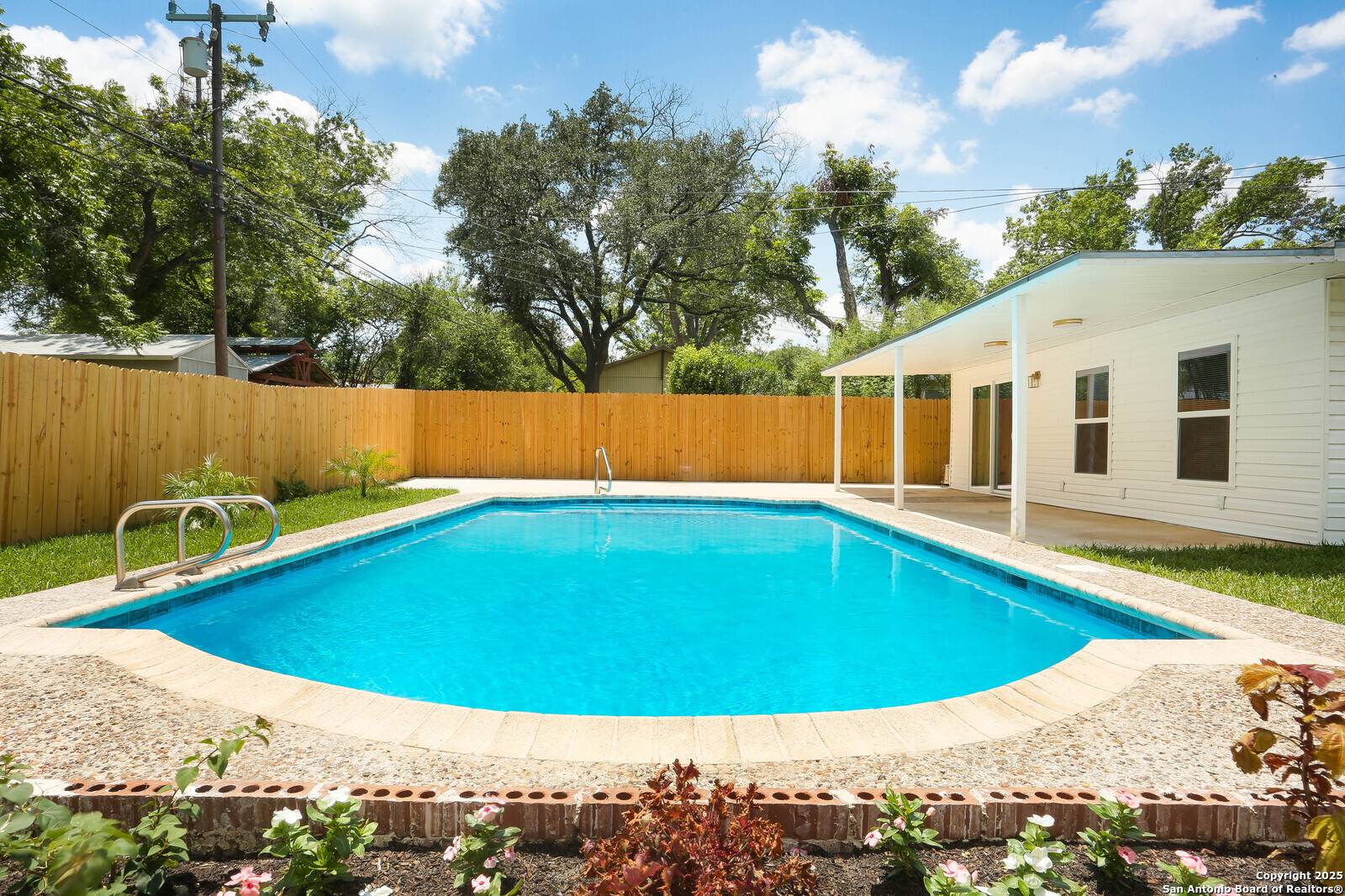 San Antonio, TX 78213,446 Savannah Dr