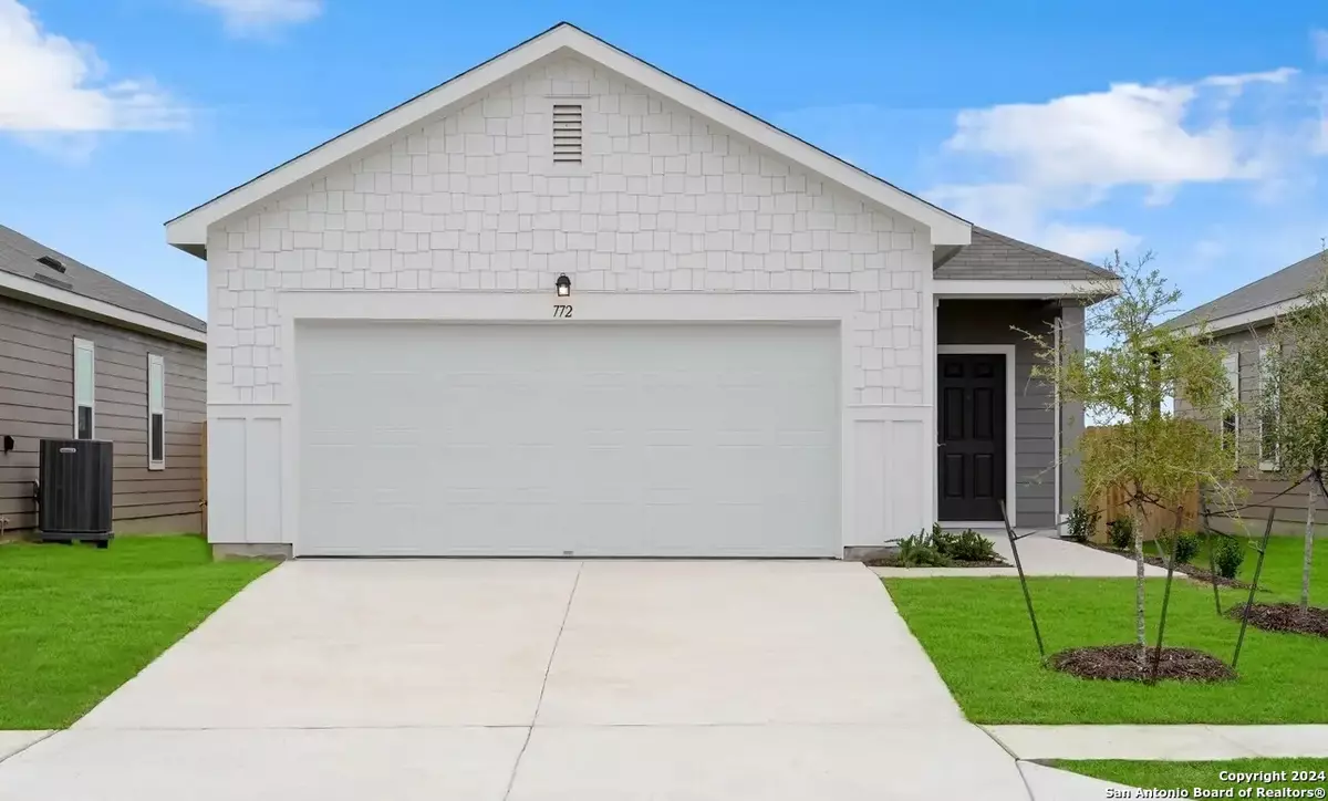 San Antonio, TX 78252,7741 Fox View