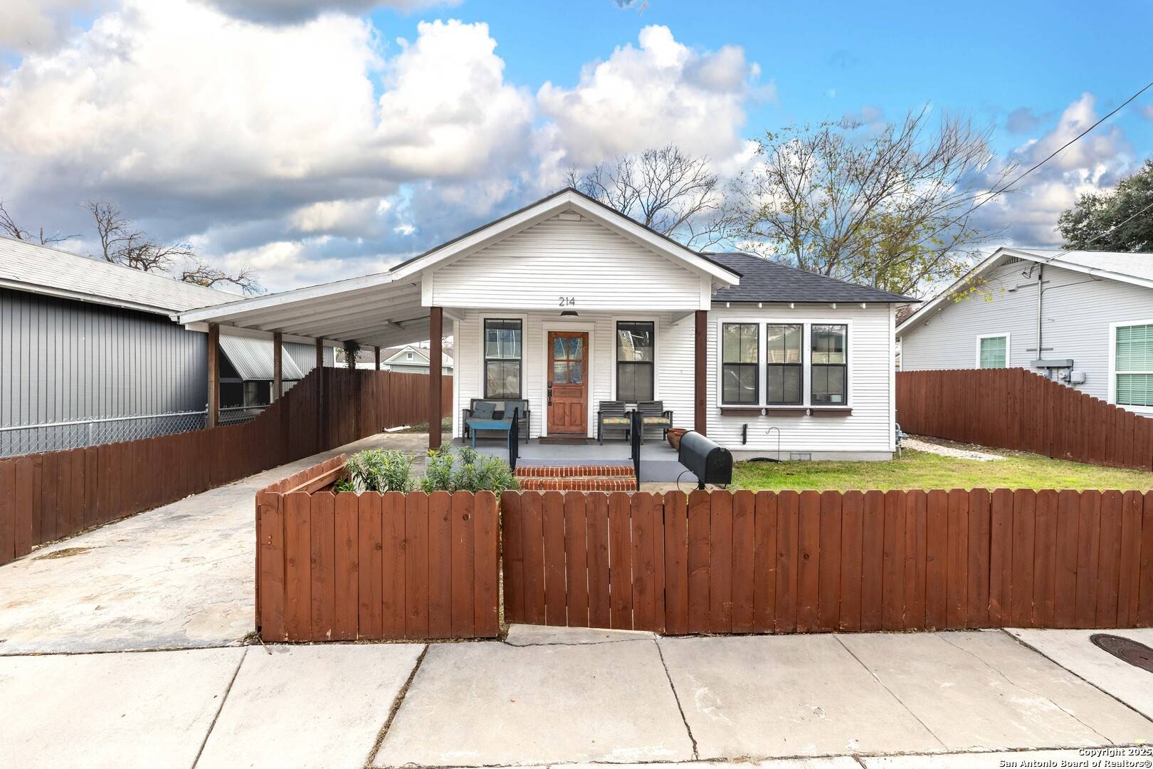 214 Valentino, San Antonio, TX 78212
