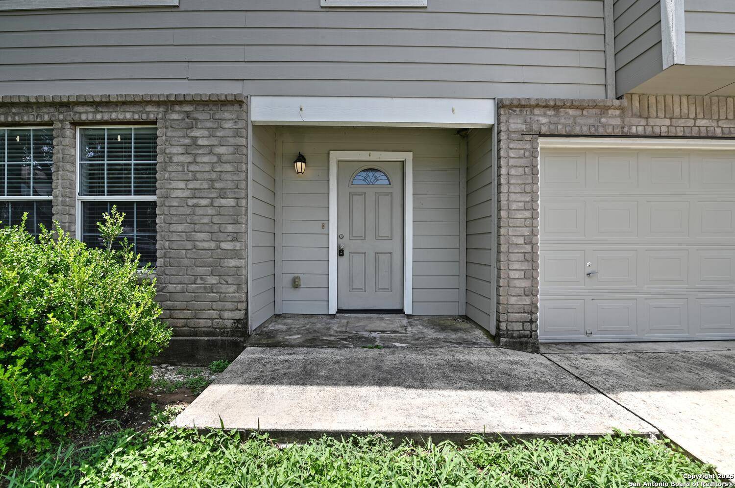 Cibolo, TX 78108,245 gatewood