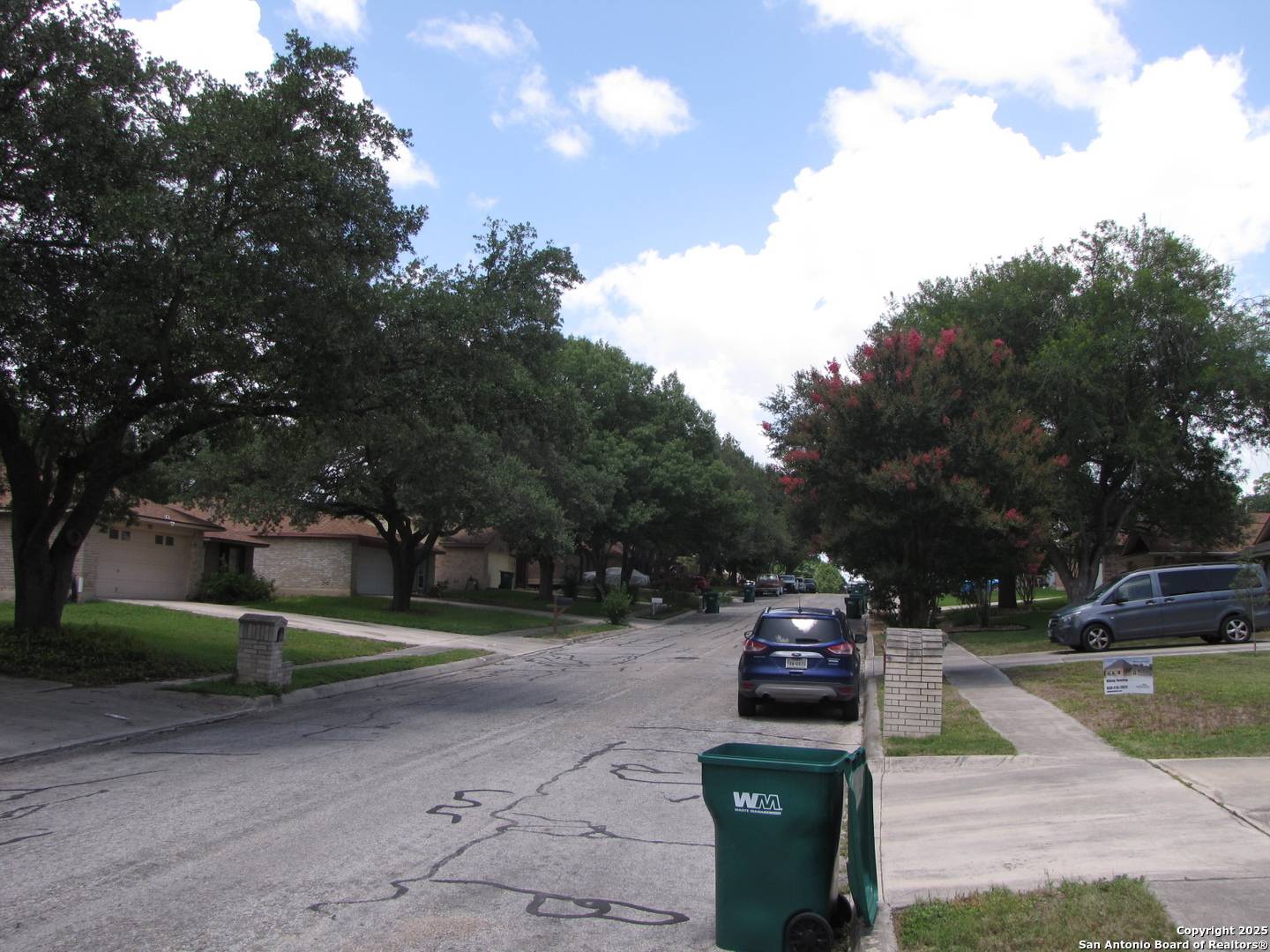 Universal City, TX 78148-3715,206 CLEAR OAK